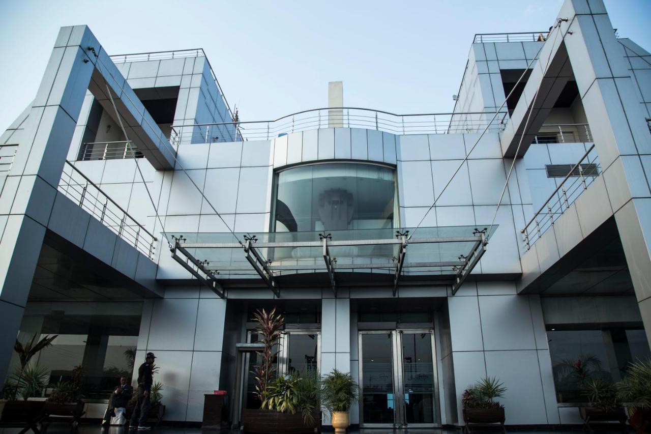 Hotel Akbars Kinara 锡亚尔科特 外观 照片